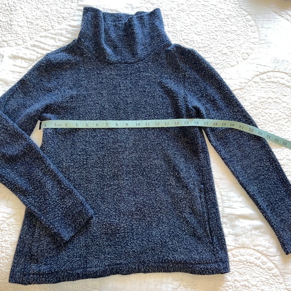 JCREW Factory Turtleneck Solid Gray Long Sleeve Sweater Regular Size XS - Picture 3 of 7